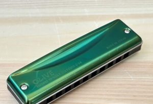 Suzuki SU-C-20D Harmonica Olive D
